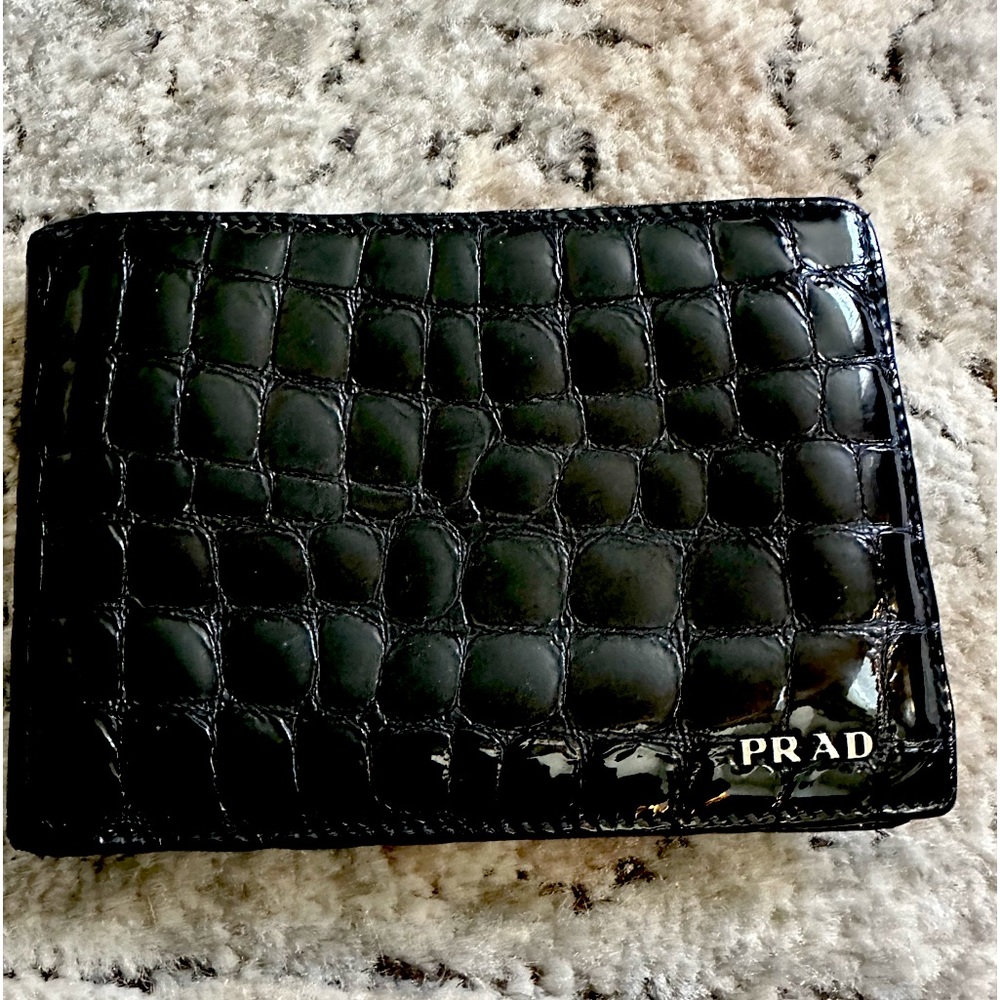 Prada Crocodile Embossed Men’s Patent Leather Bifold Wallet